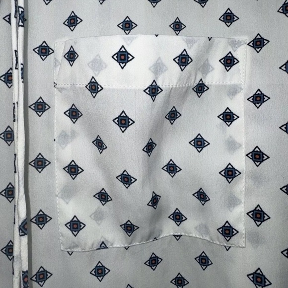 Abercrombie & Fitch White Dress Shirt Womens XS Flowy Beach Boho Design - Picture 2 of 6